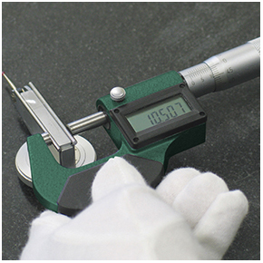 燕尾槽測量.jpg 燕尾槽測量.jpg